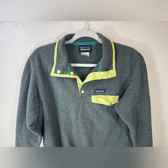 Women's Lightweight Synchilla® Snap-T® Fleece Pullover Women’s Size Medium Gray - Picture 3 of 14